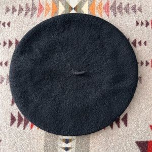 Vintage Black Wool Beret